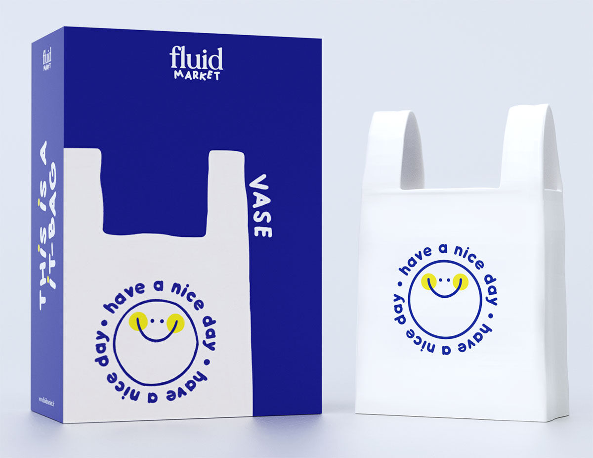 Keramikvase / Deko-Objekt "Plastic Bag" von Fluid Market