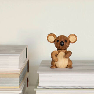 Holzfigur "Koalababy Joey" - Design Chresten Sommer von Spring Copenhagen