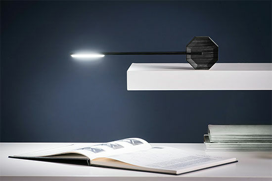 Kabellose LED-Schreibtischlampe "Octagon One", schwarze Version von Gingko