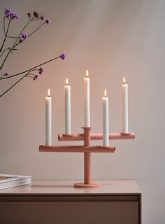 5-armiger Kerzenhalter "Light my Fire" (ohne Kerzen), Version in Rosé von Frederik Roijé Design