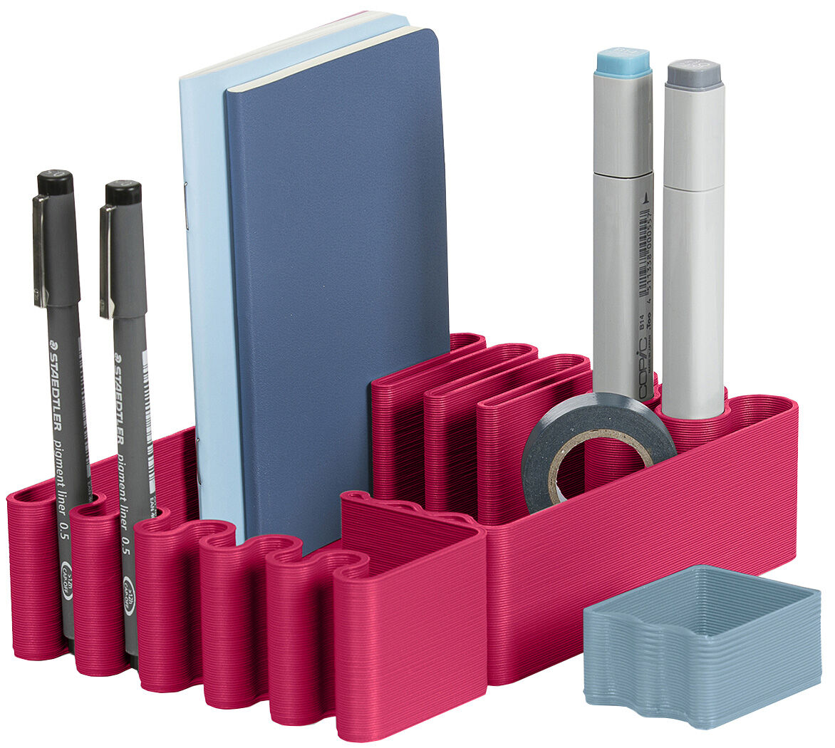 Ablage "bFRIENDS Tray M Raspberry / Soft Blue" (ohne Inhalt) - Design Pearson Lloyd von Bene