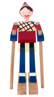Holzfigur "Skiläuferin Datti"